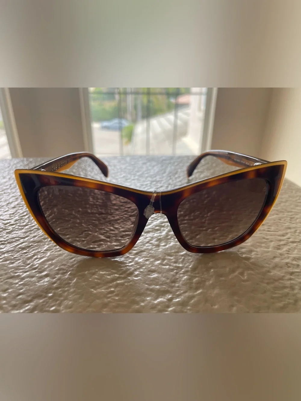 Rag & Bone Tortoiseshell Cat Eye Sunglasses - Brown